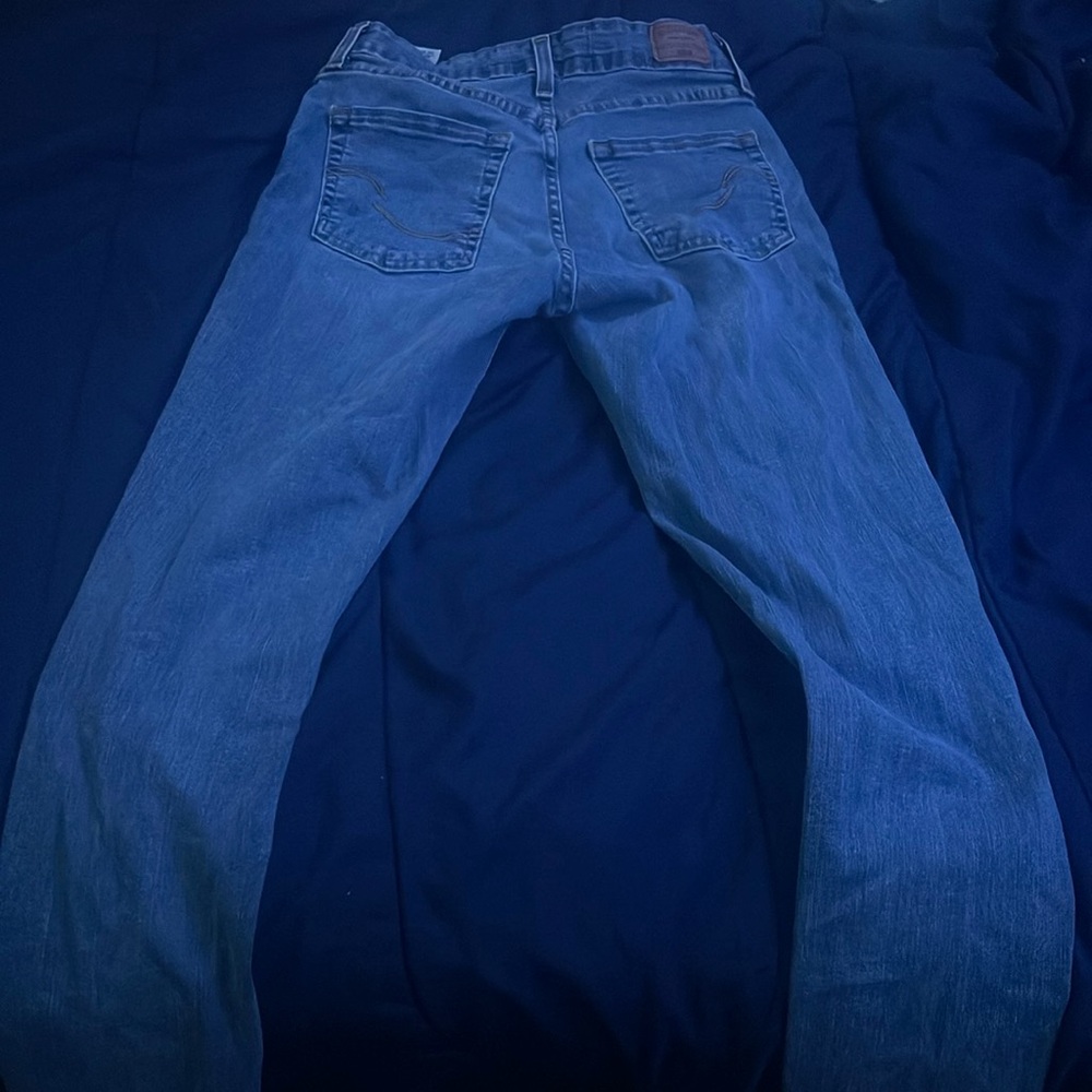 Mid rise jeans